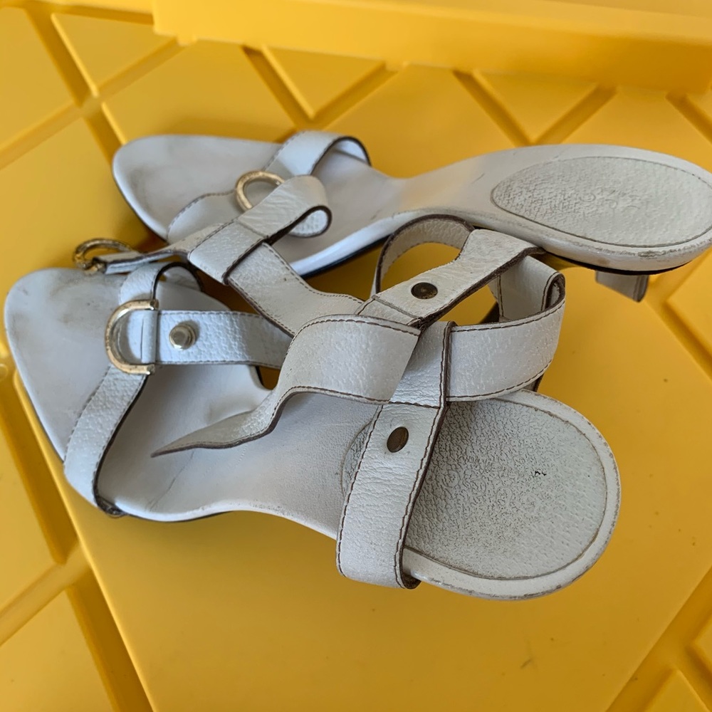 Gucci heels -white
